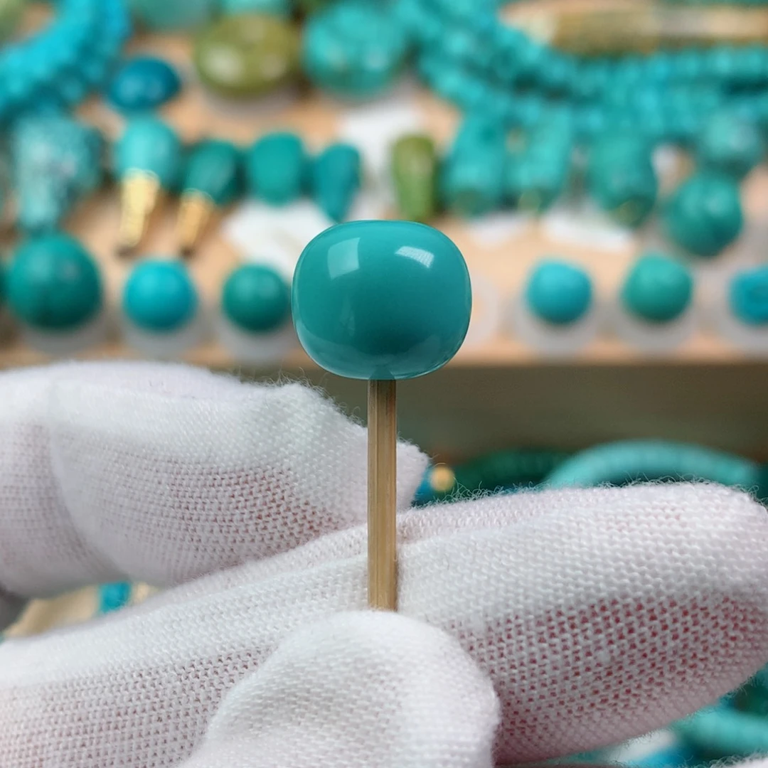 绿松石颈饰未镶嵌