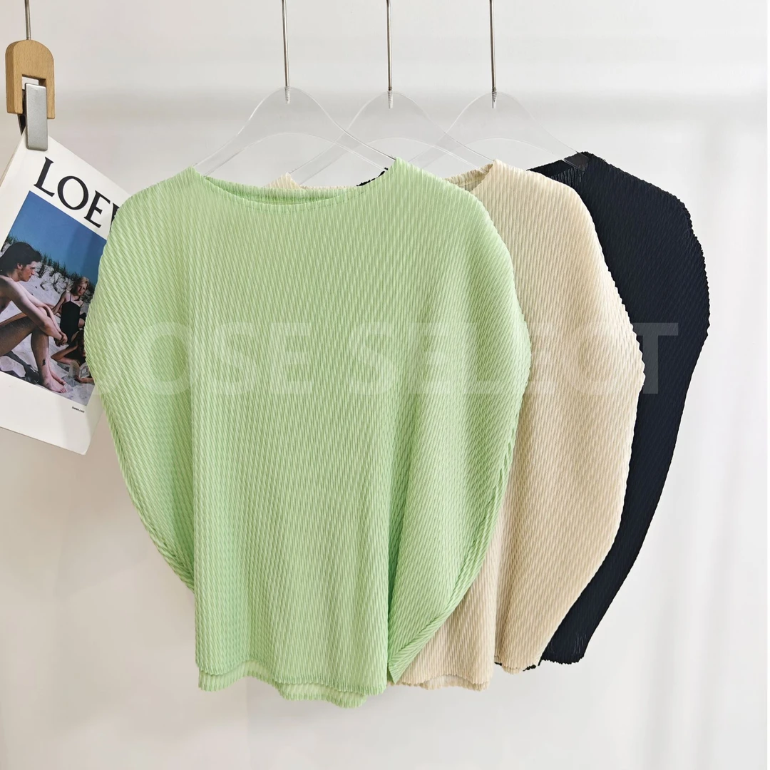 2025夏季新款主线龙鳞褶宽松遮肉气质通勤纯色T恤女百搭上衣