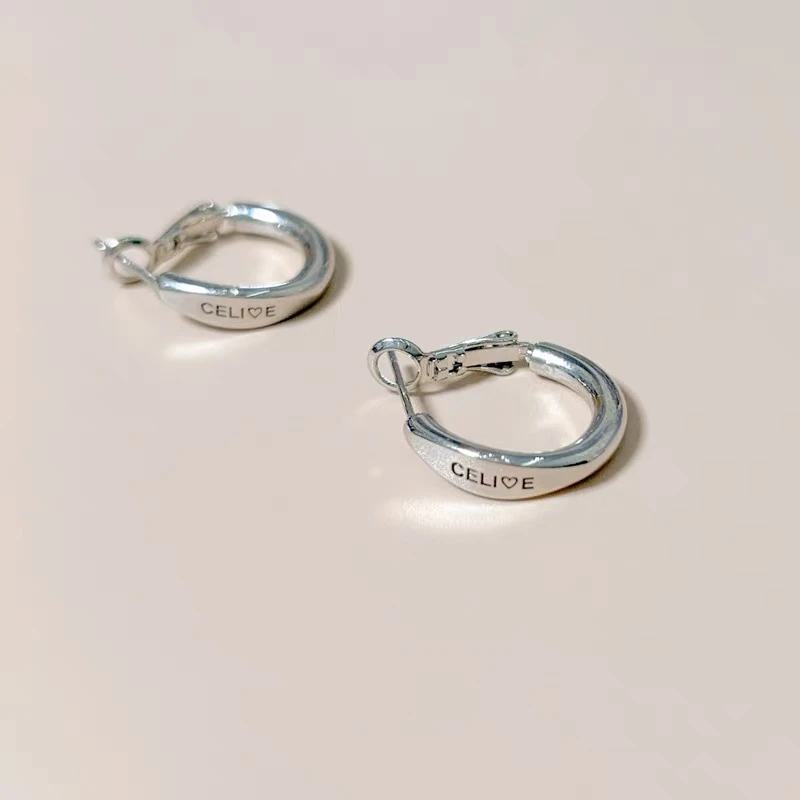合金耳饰 银色小圈圈有字母耳环