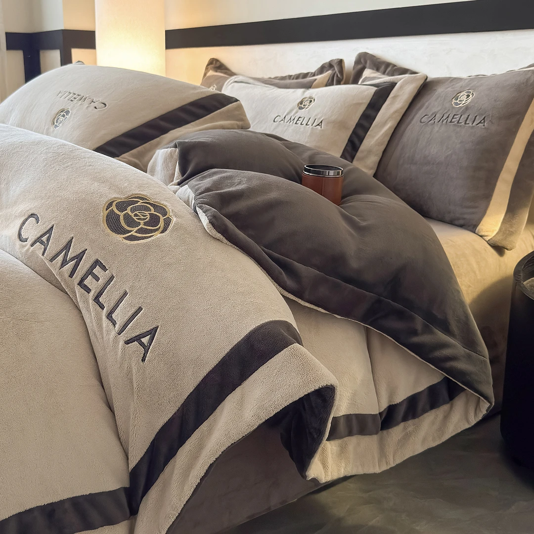 水星家纺冬季牛奶绒四件套防静电加厚加绒被套法莱绒保暖毛绒床品