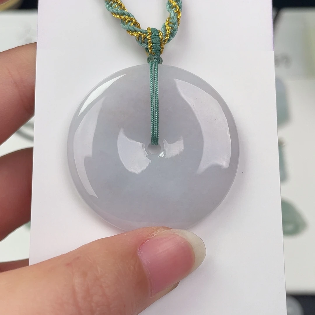 翡翠未镶嵌颈饰平安扣