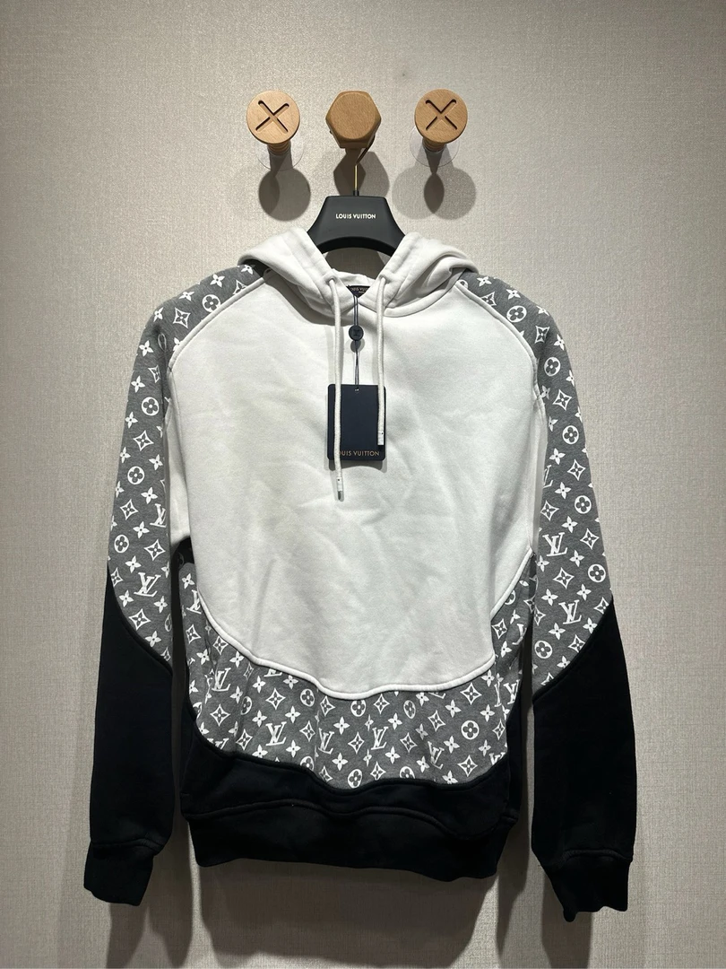 未使用 LouisVuitton/路易威登 白色满印logo圆周帽衫