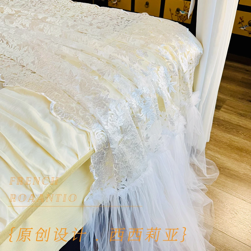 【西西莉亚】高端蕾丝法式桌布绣花手工亮片桌旗床尾旗高级感装饰