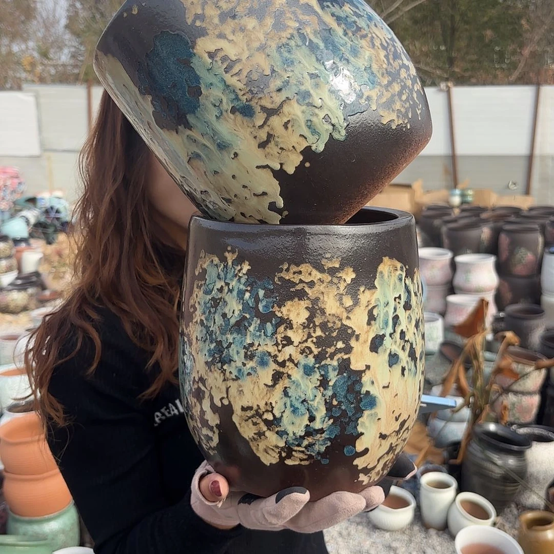 口径18高度22两个油画蛋壳