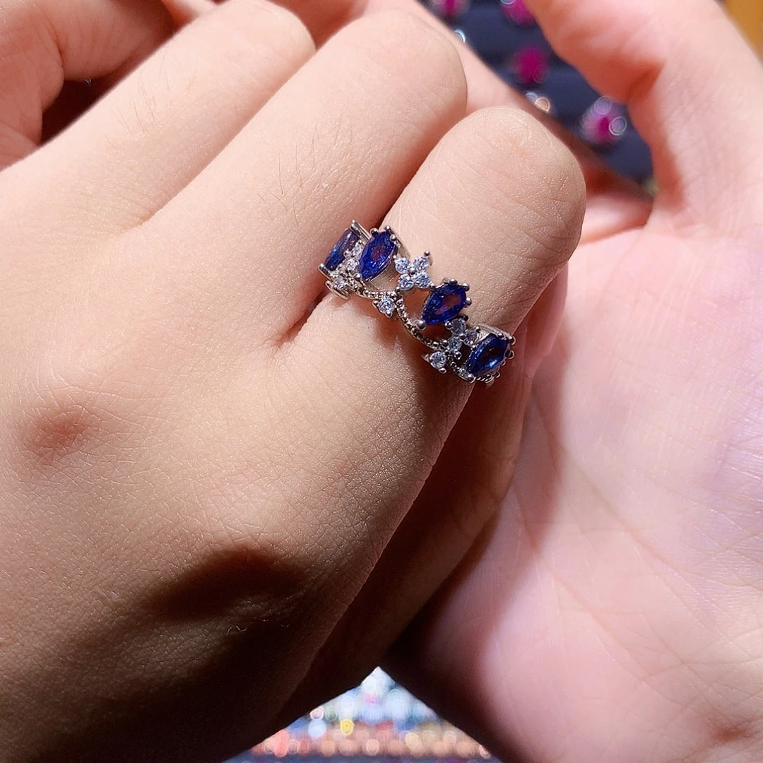 蓝宝石银S925镶嵌戒指