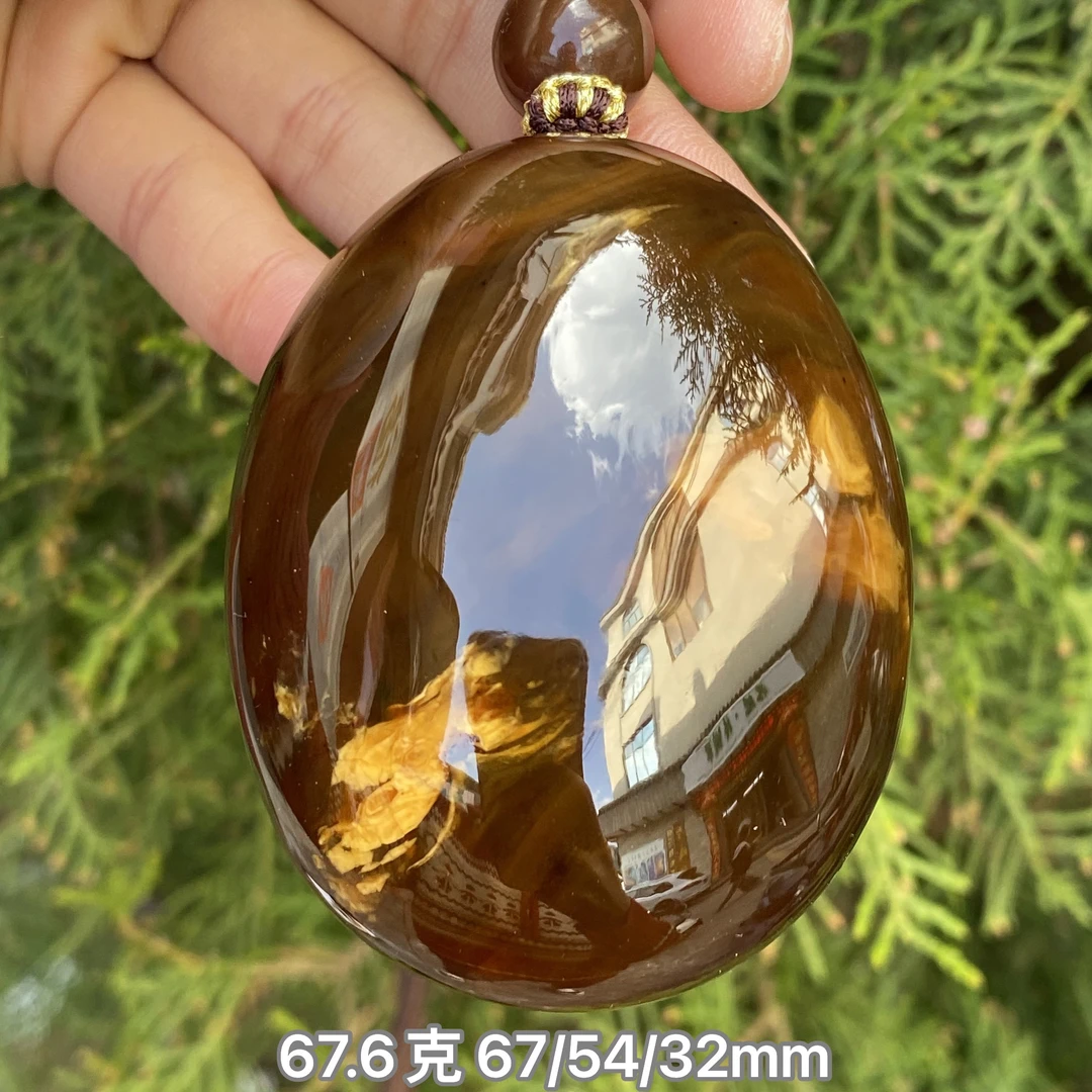 【小伊琥珀】67.6克咖啡蜜蛋面吊坠