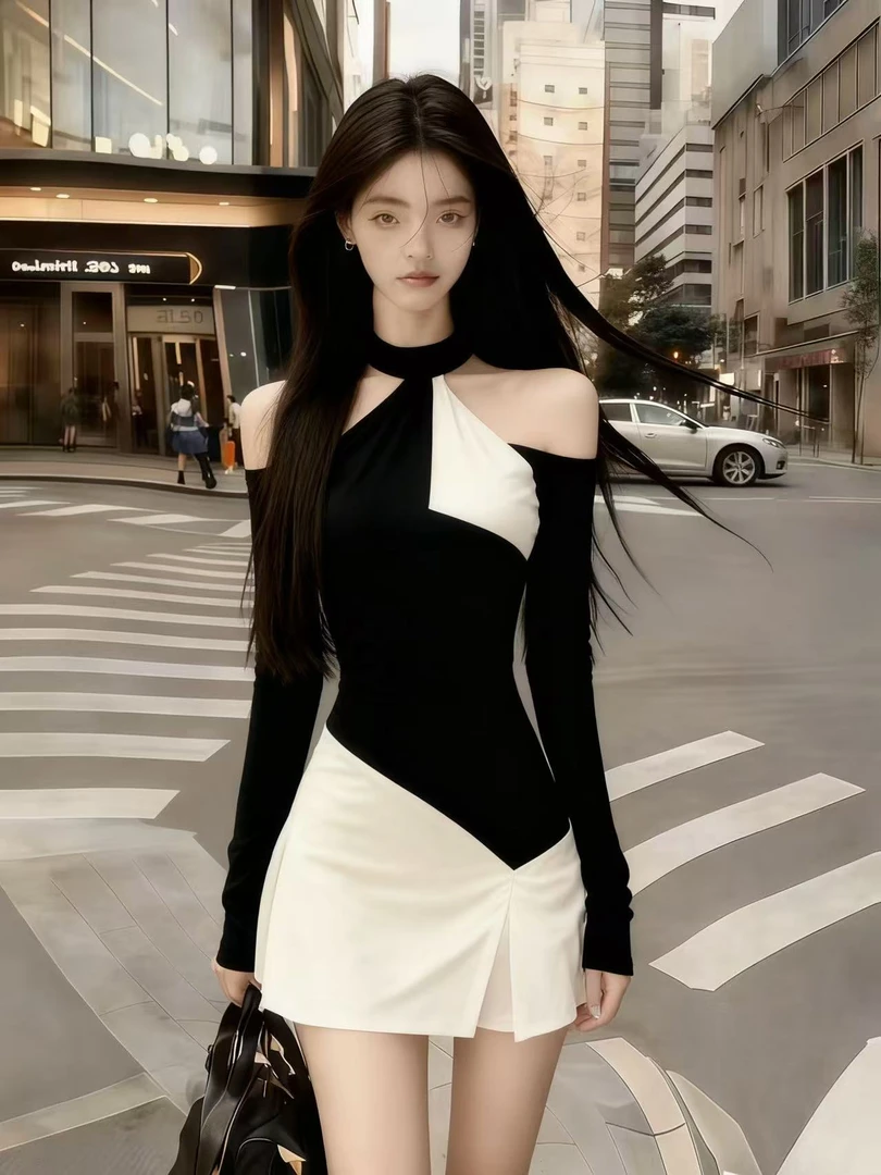 新款氛围感高级撞色挂脖露肩长袖修身收腰包臀设计感纯欲连衣裙