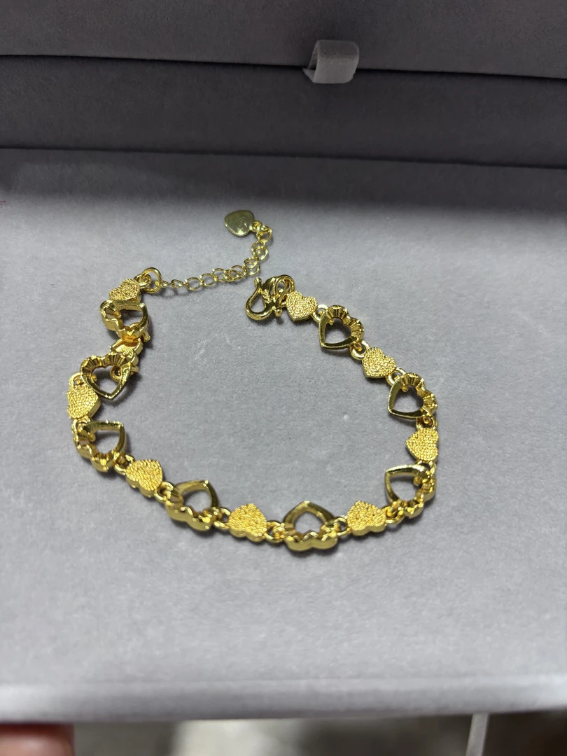 A652金色精工心形手链