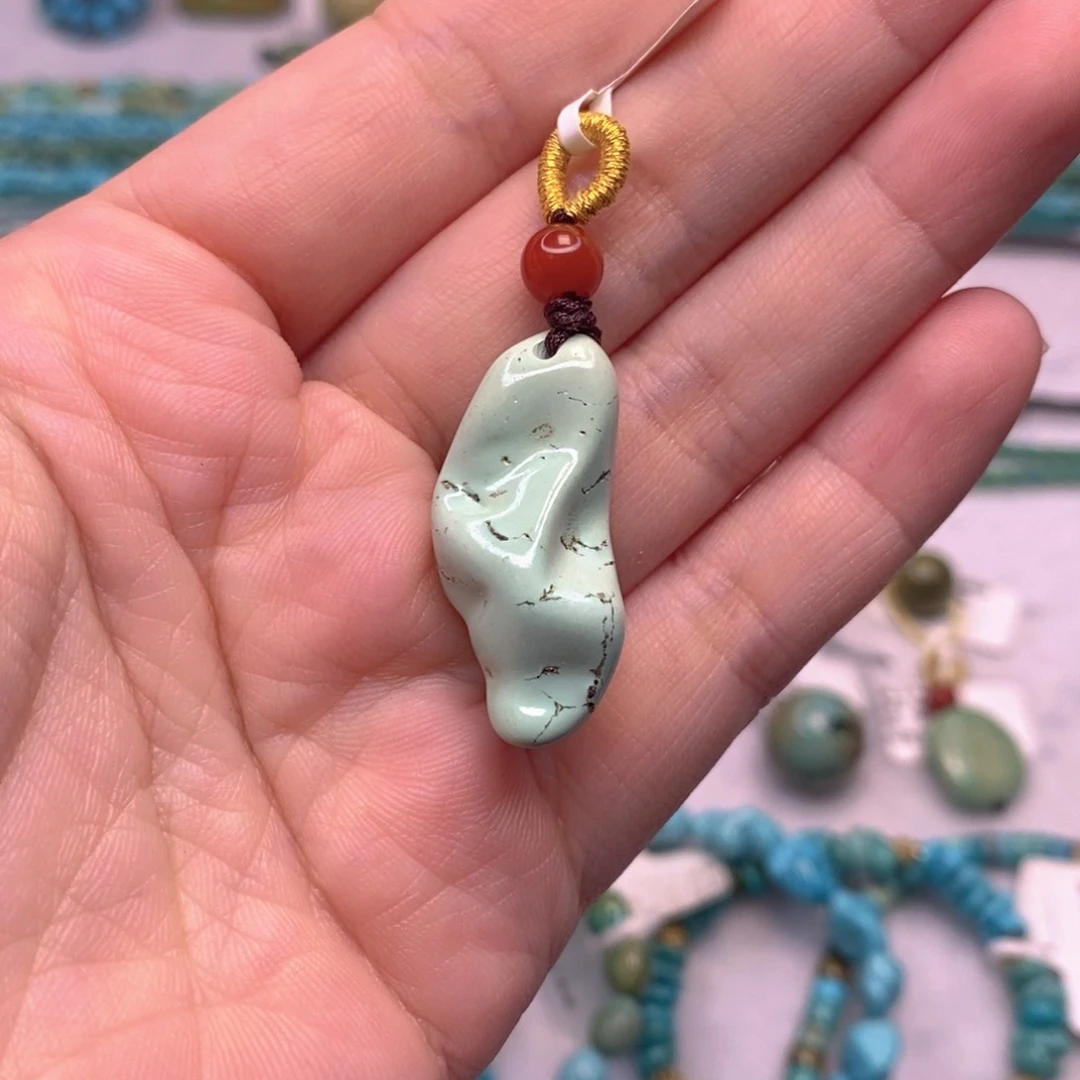 绿松石未镶嵌原矿