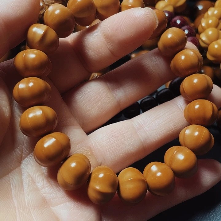 精工精雕，鲨鱼背