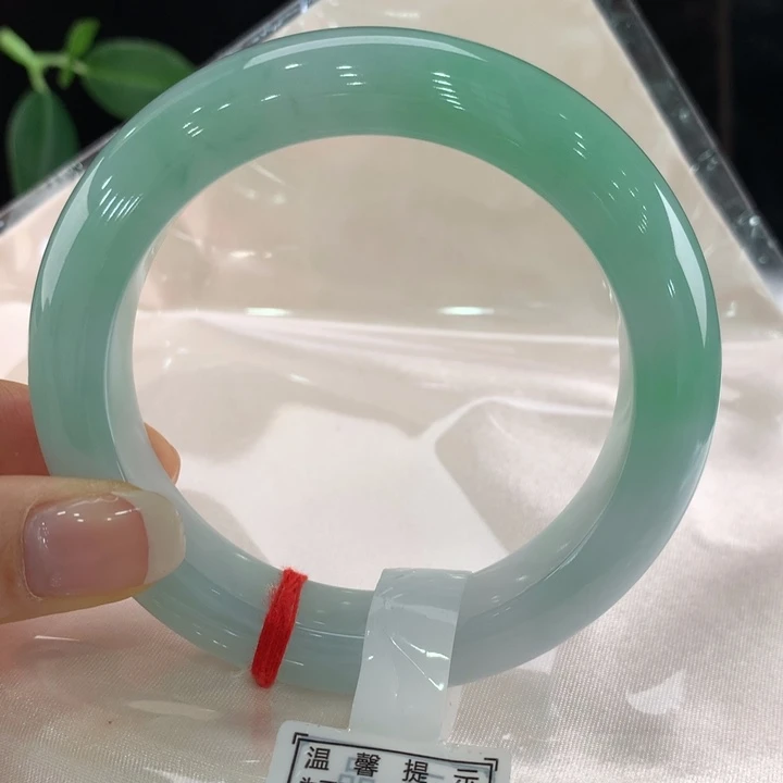 翡翠手镯未镶嵌111-5831