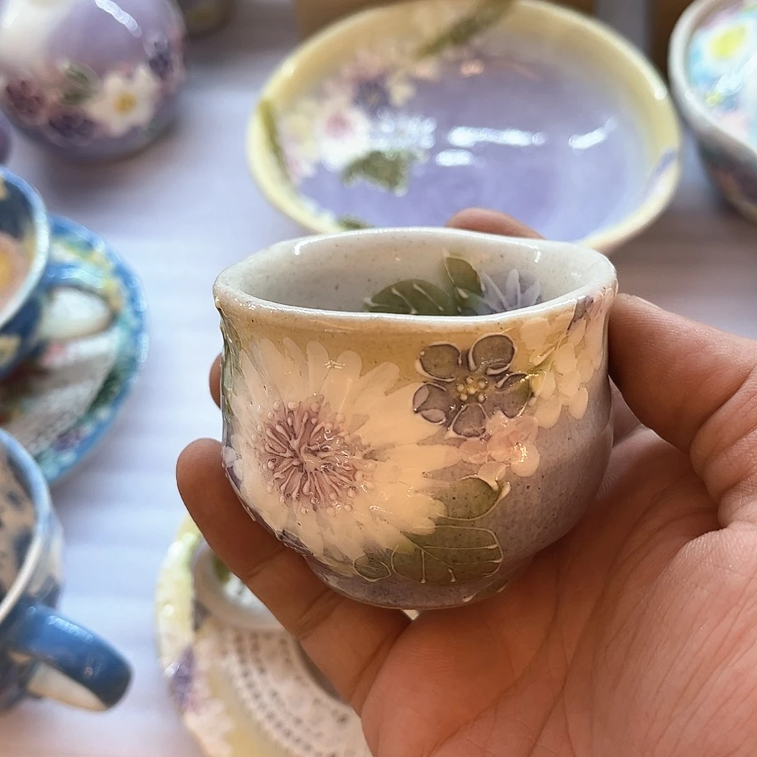 盖碗在一起就是要幸福快乐每