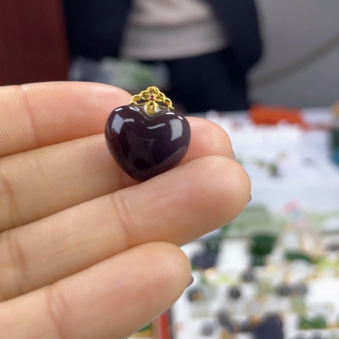 和田玉颈饰18K金镶嵌