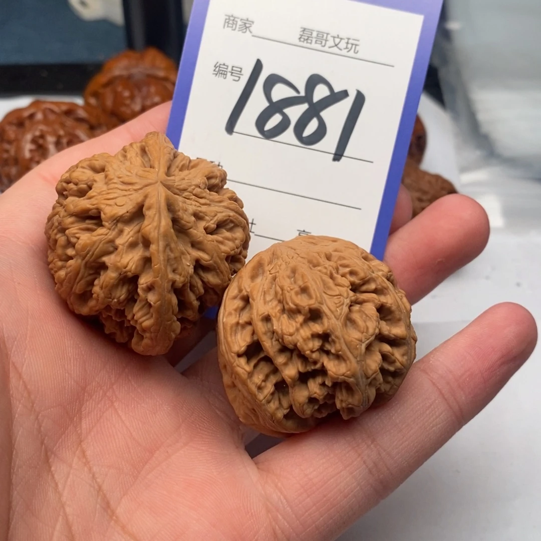 把件文玩核桃1881