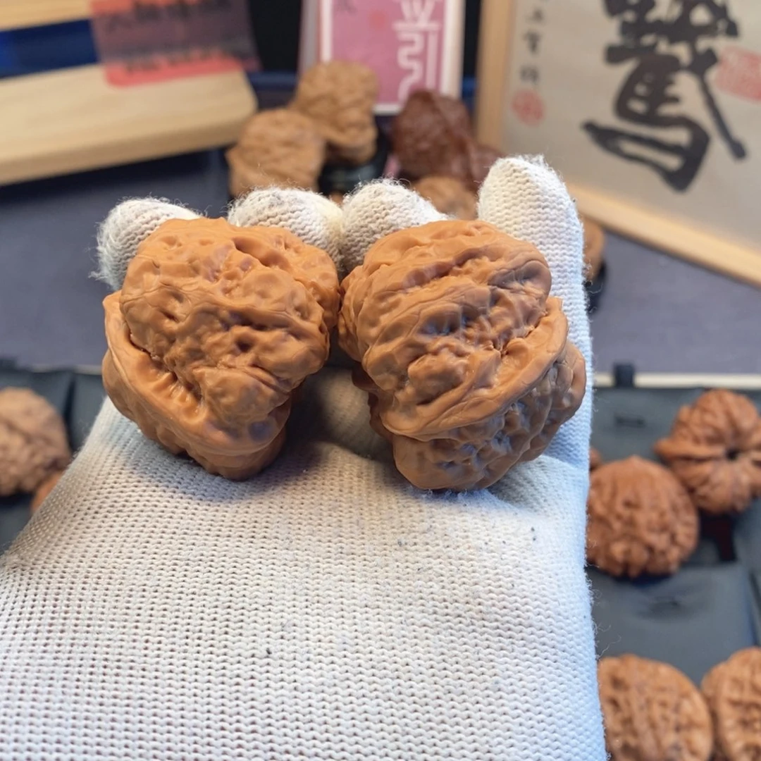 文玩核桃把件39尺怀柔蛤蟆头H394