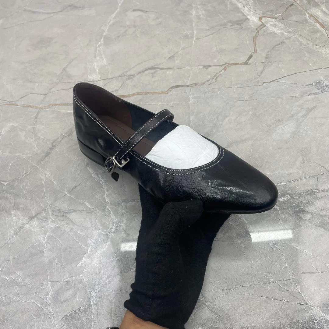 单鞋女 (羊皮) R759 （孤品）e/c区37/39码