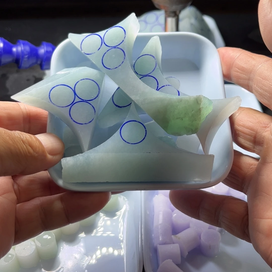 定制翡翠未镶嵌蓝晴底渐变色16颗卡12➕圆珠漏中漏