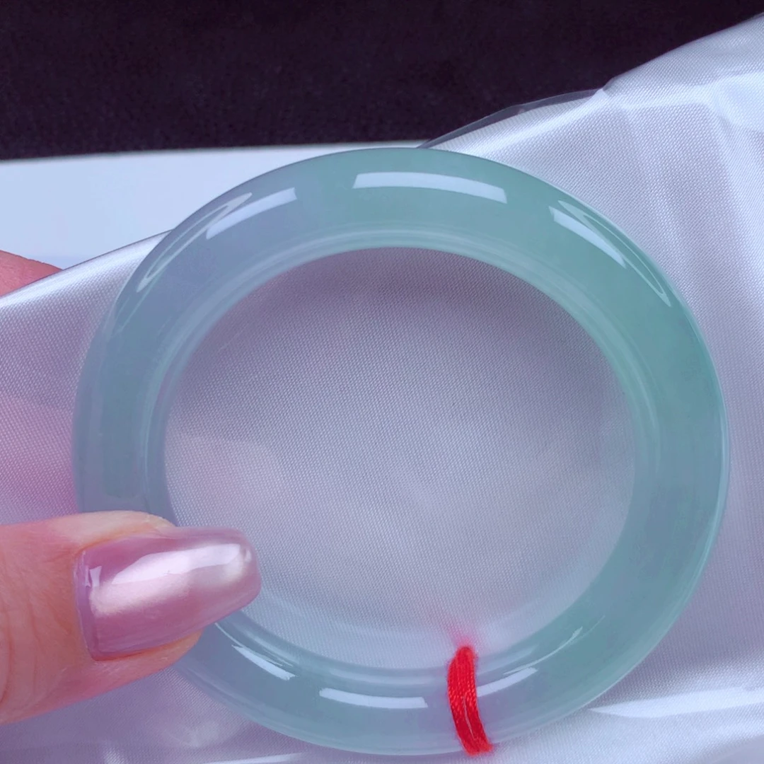 翡翠未镶嵌手镯手镯