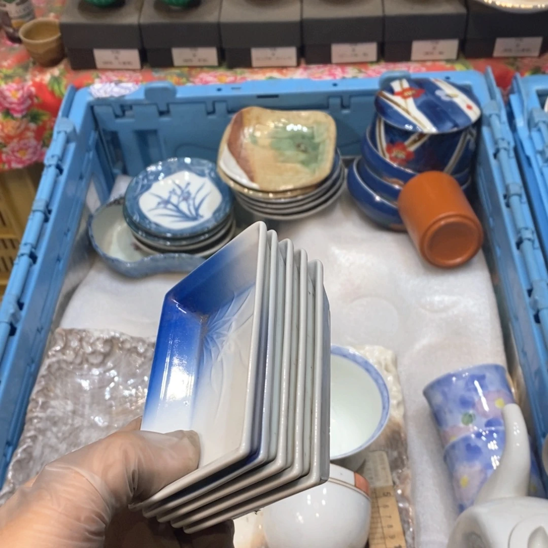 瓷片小**熊几乎哈哈哈哈哈哈