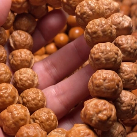 【闪购商品】猴头核桃手串国****员产品