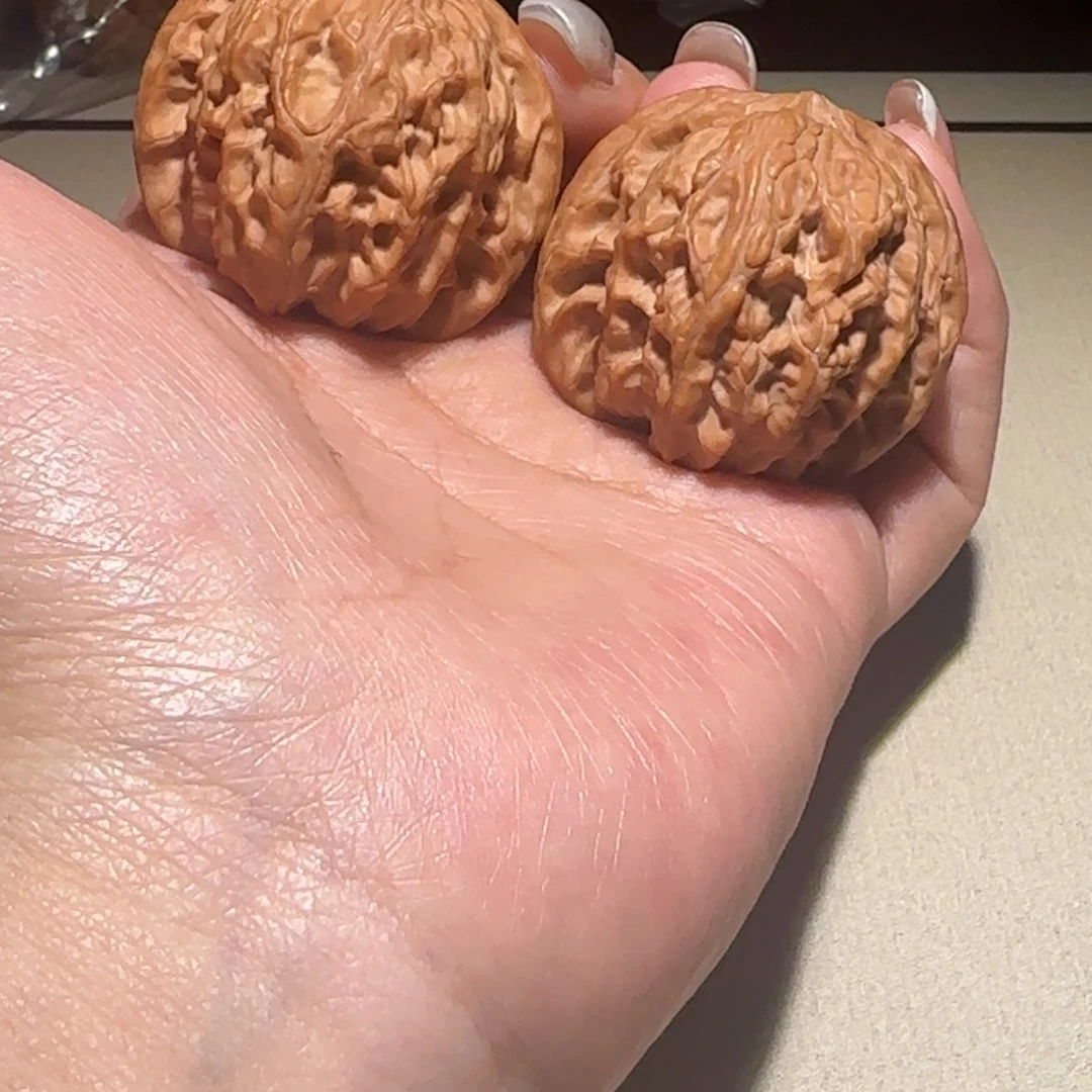 文玩核桃吊坠全品山地磨