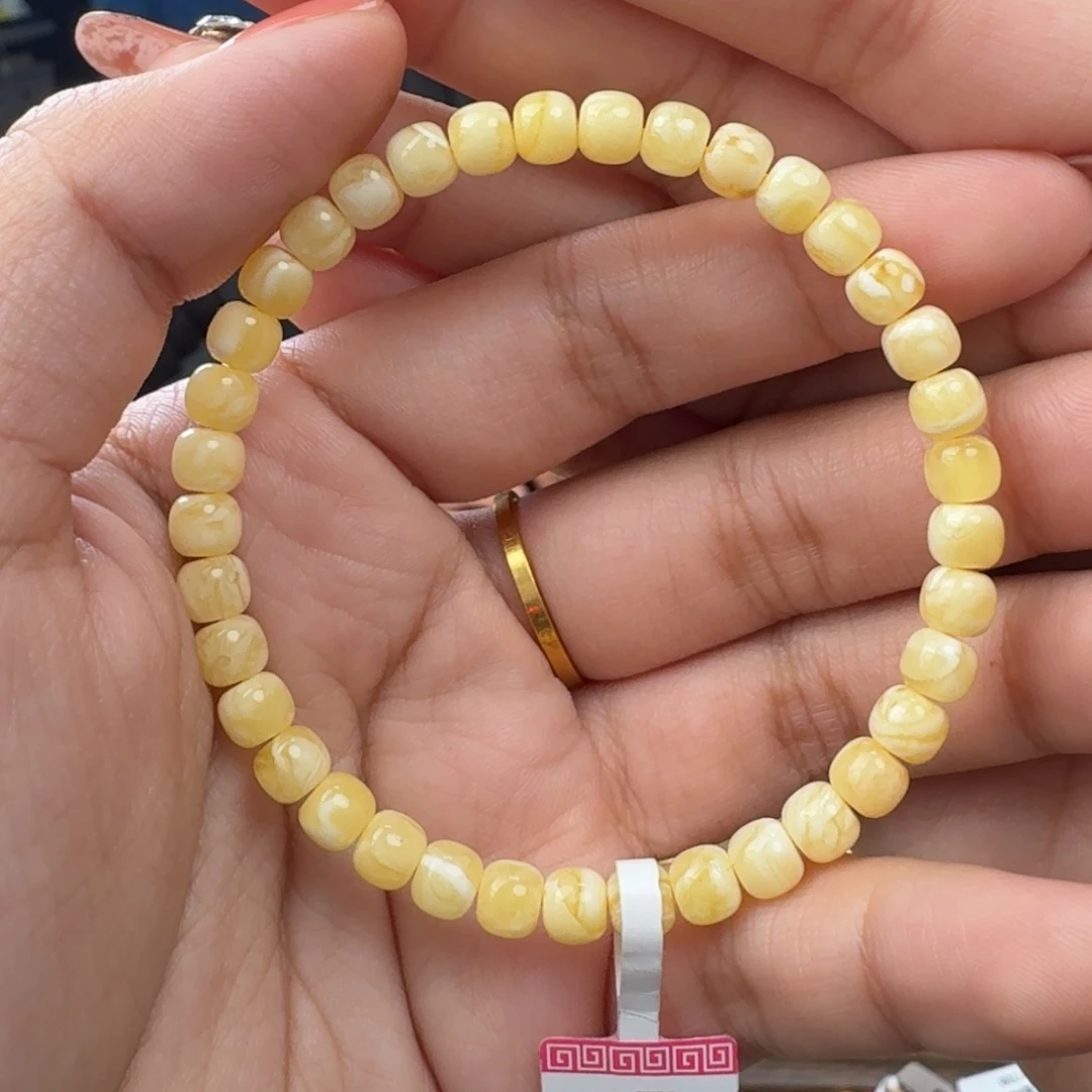 琥珀未镶嵌手链m1