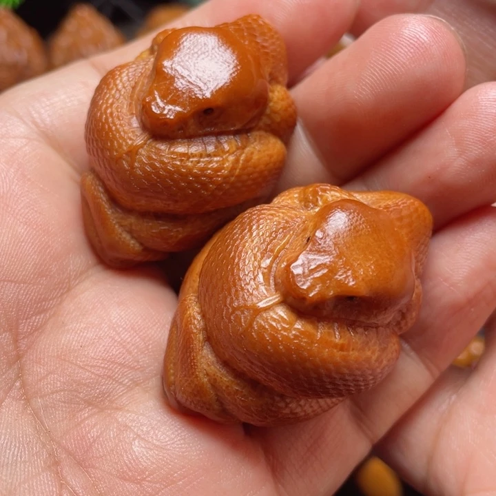 橄榄核手串/手链蛇王手球一对68.8