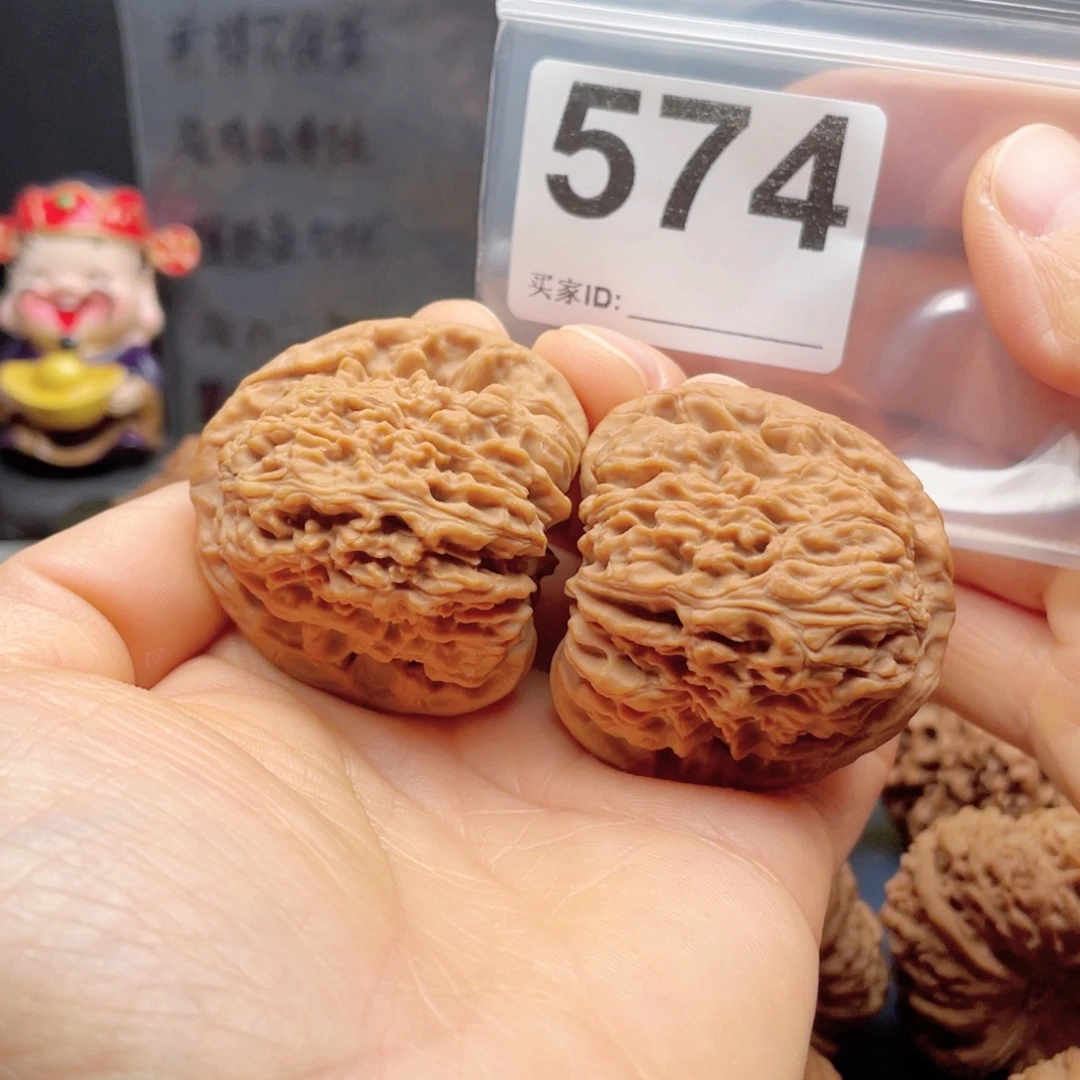 文玩核桃把件南疆42