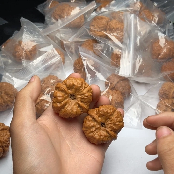 桃核吊坠用****55555555555