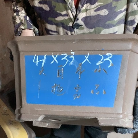 紫砂花盆手工制作