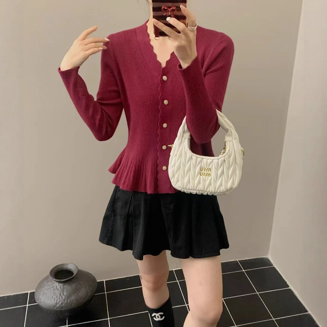 老钱风纯欲辣妹风领单排扣针织长袖女2025早秋新款修身显瘦高级感