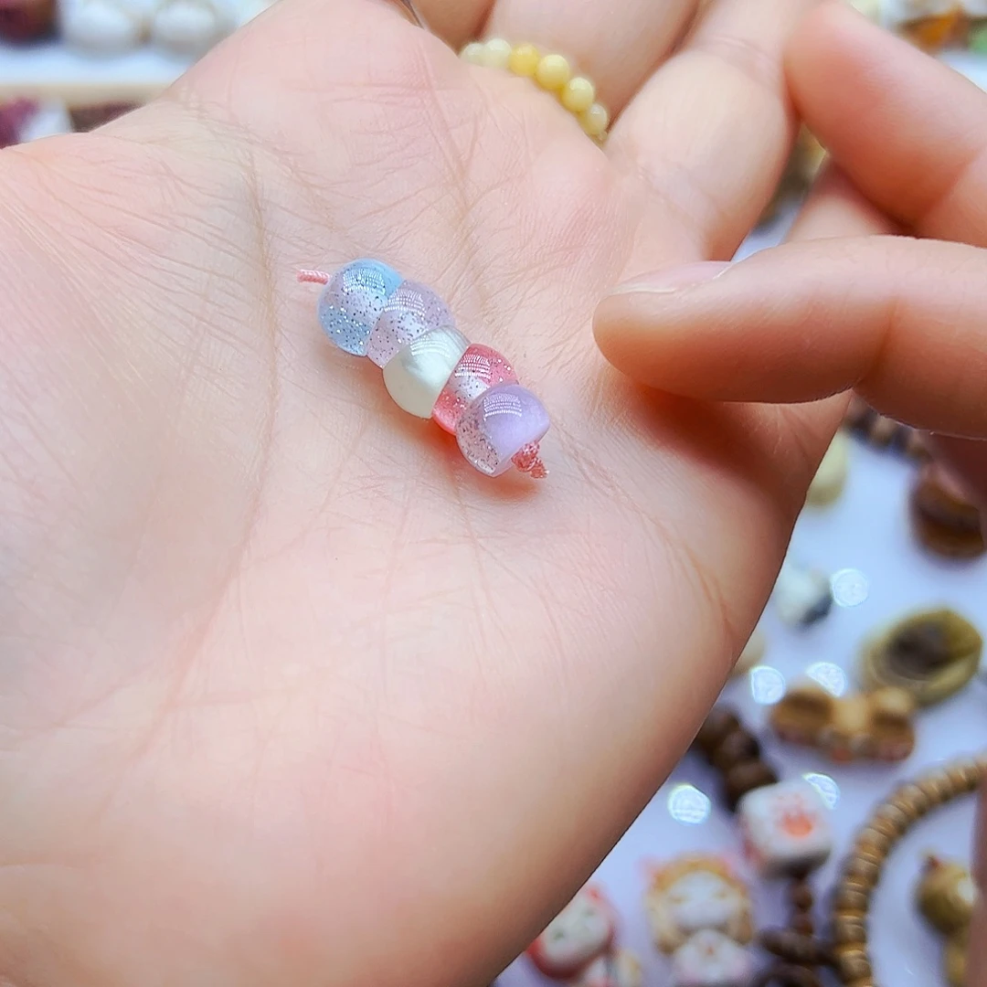 树脂制品手工打磨配饰