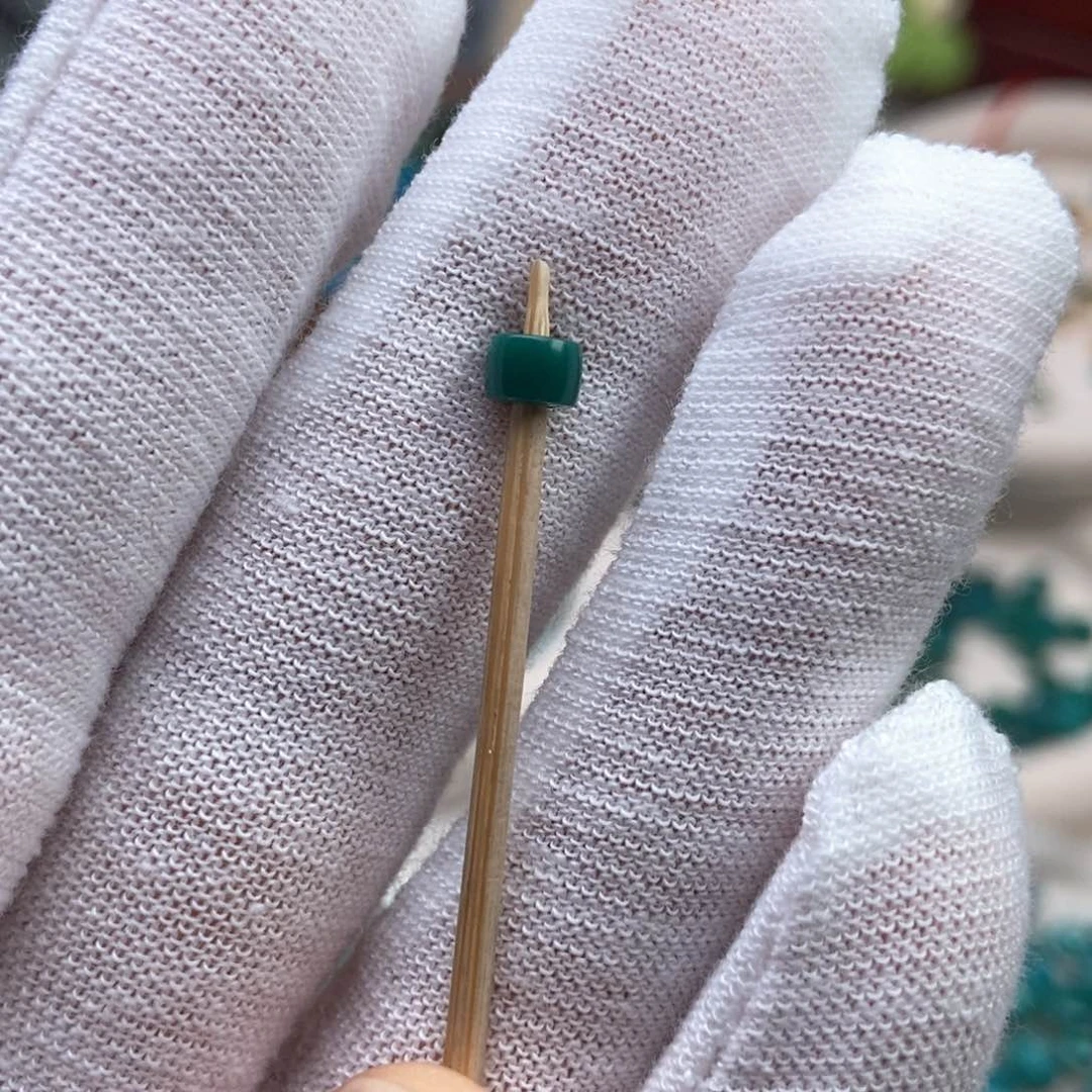 绿松石未镶嵌配饰j