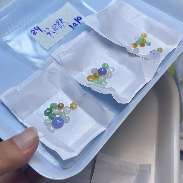 未镶嵌定制翡翠只*不