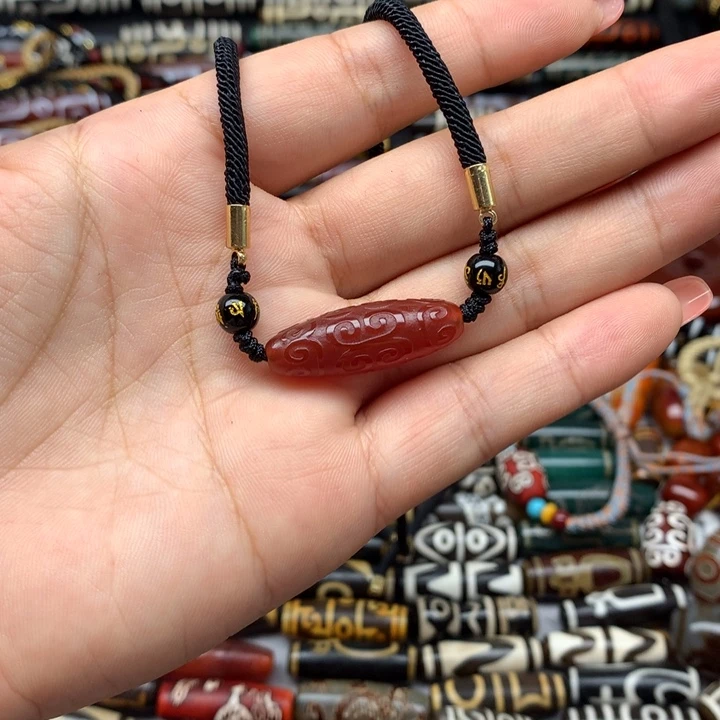 玛瑙/玉髓未镶嵌吊坠(赠链)