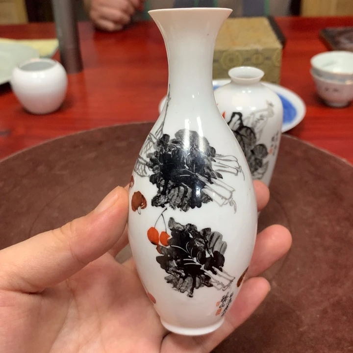 景德镇陶瓷手绘瓶