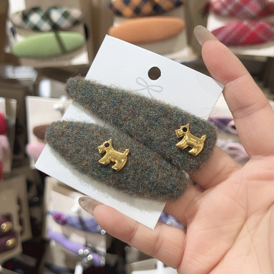 非金属绿色小狗掰掰