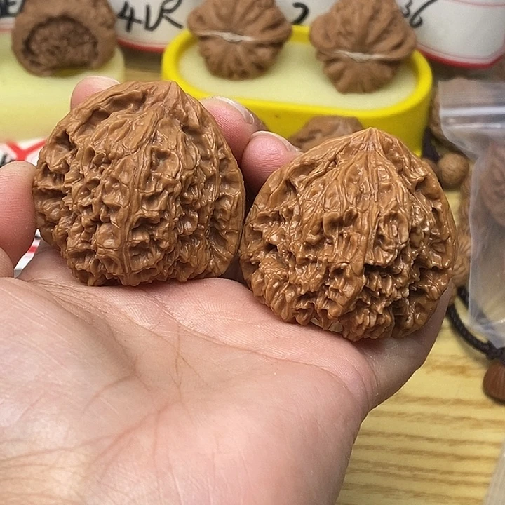 吊坠文玩核桃南疆石44