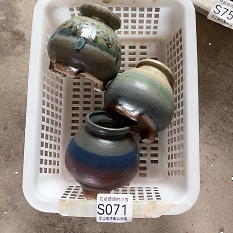 紫砂花盆071微瑕品口径4.5左右
