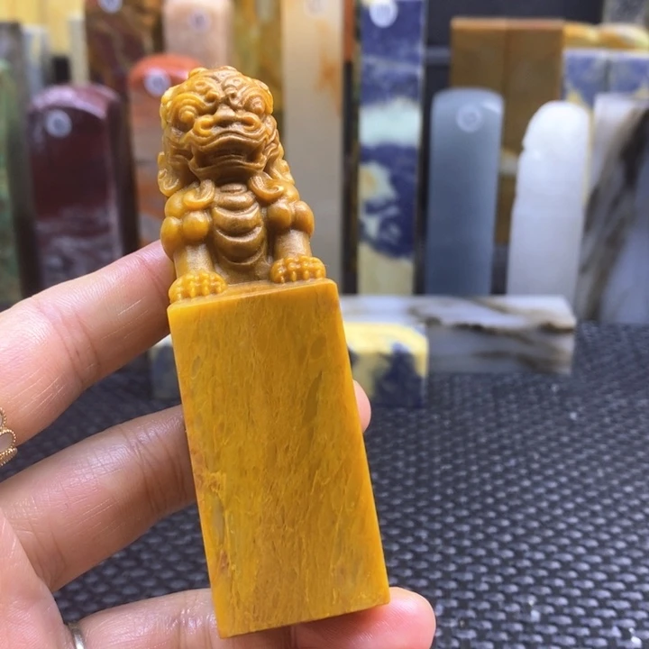 广东石静*过青田石印章石