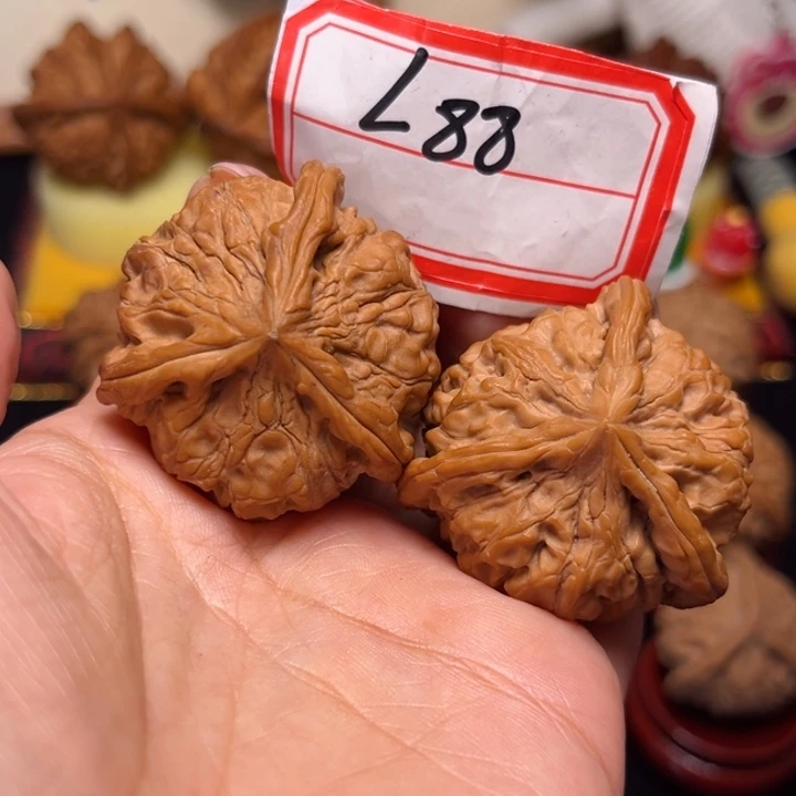 文玩核桃吊坠41尺全品玉玺奔88
