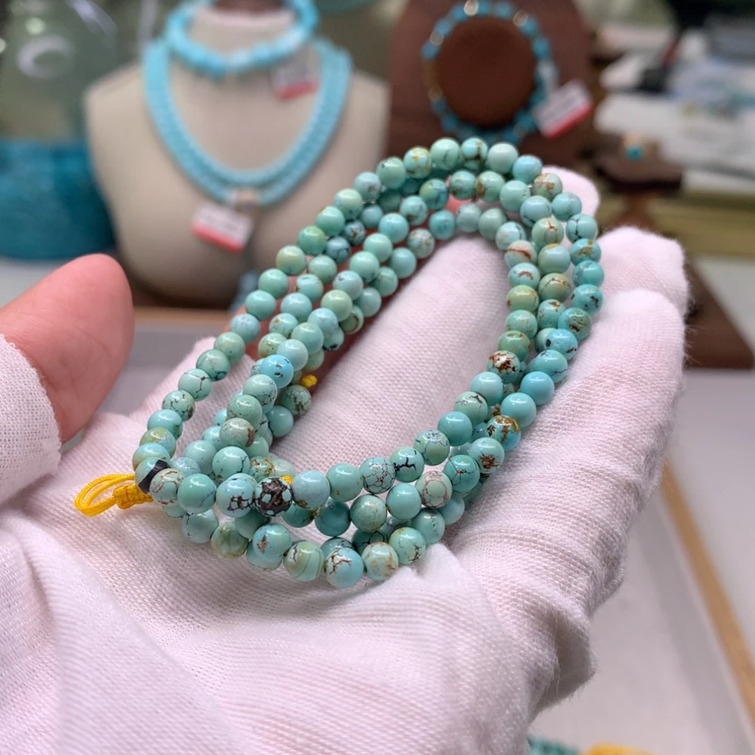 绿松石配饰未镶嵌