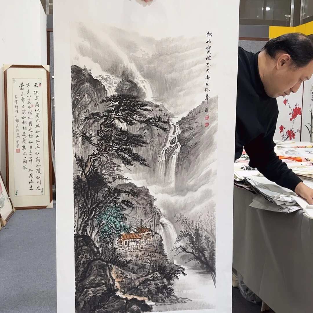 国画LT国画单幅任发