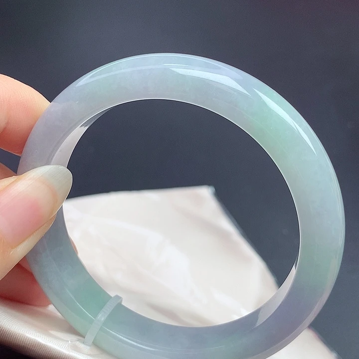 翡翠未镶嵌手镯57圈口