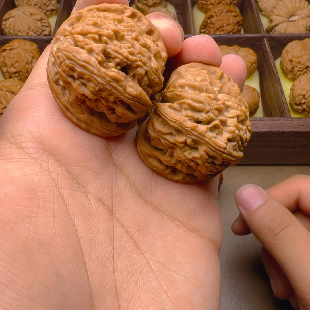 把件文玩核桃40尺球白