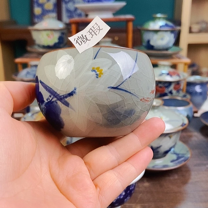 瓷片手工制作工艺精湛等