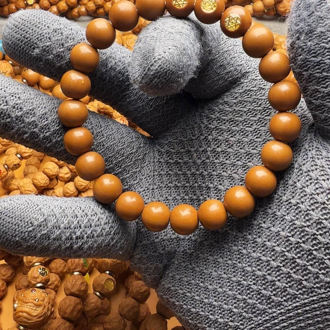 敏****猴头核桃手串圆珠