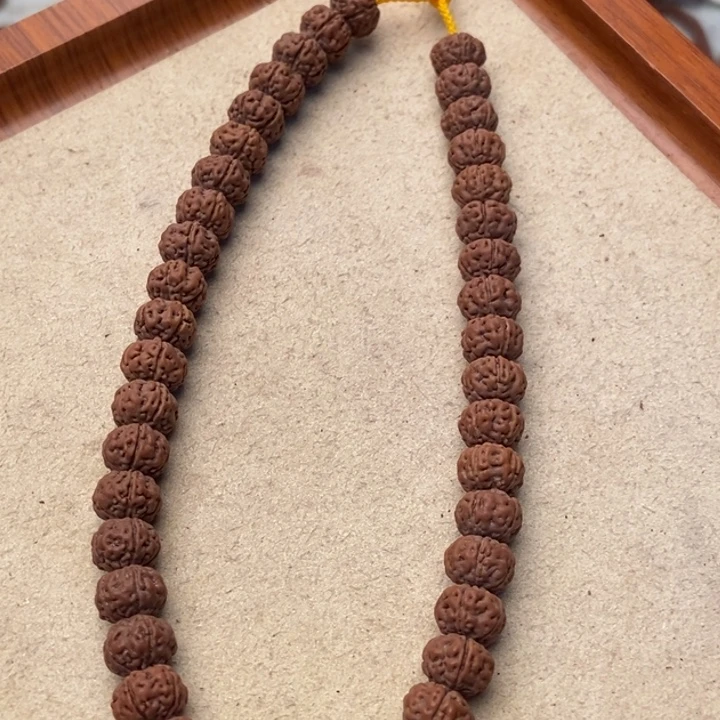 吊坠金刚菩提纯血老树王手持