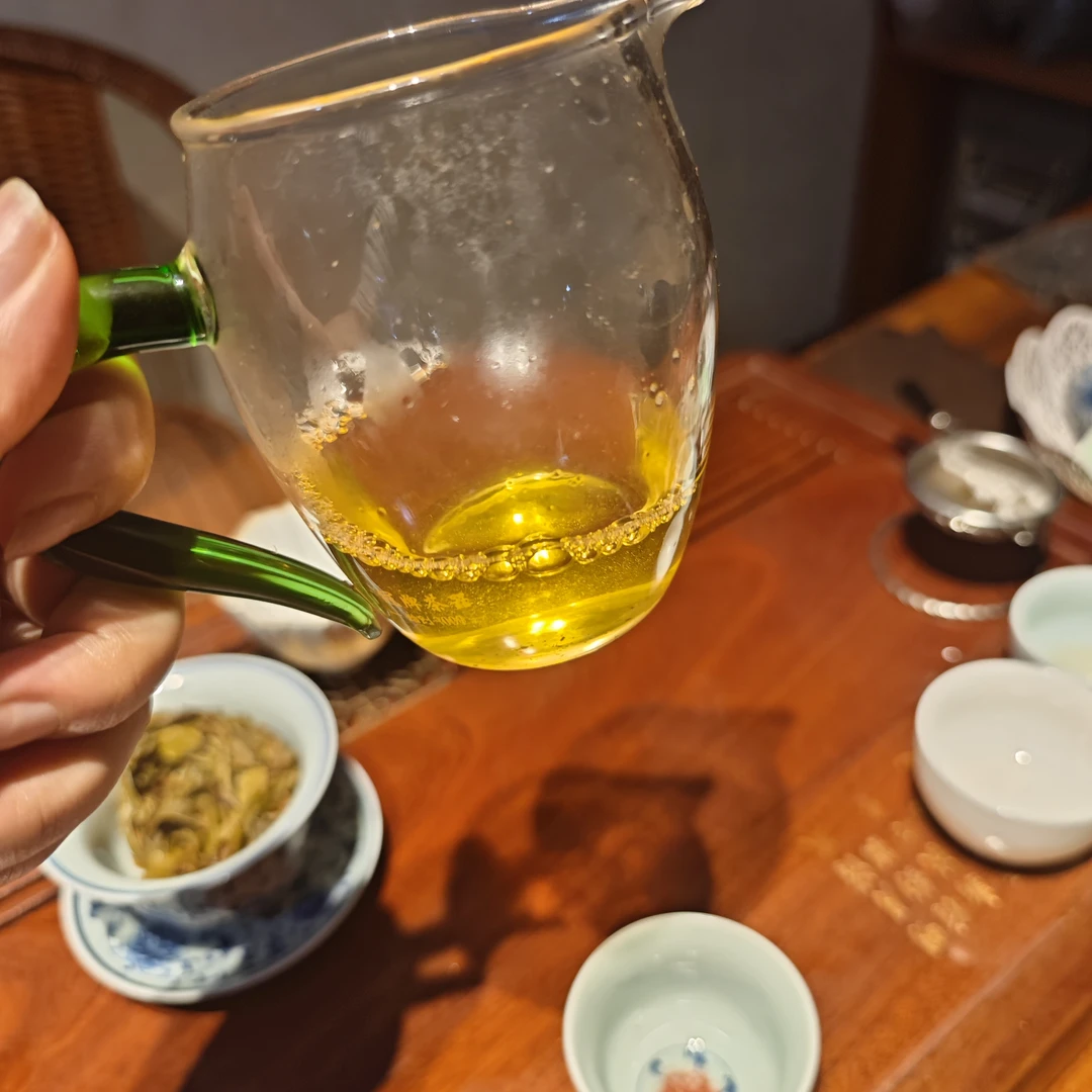 2023年帕沙高杆普洱生茶饼200g