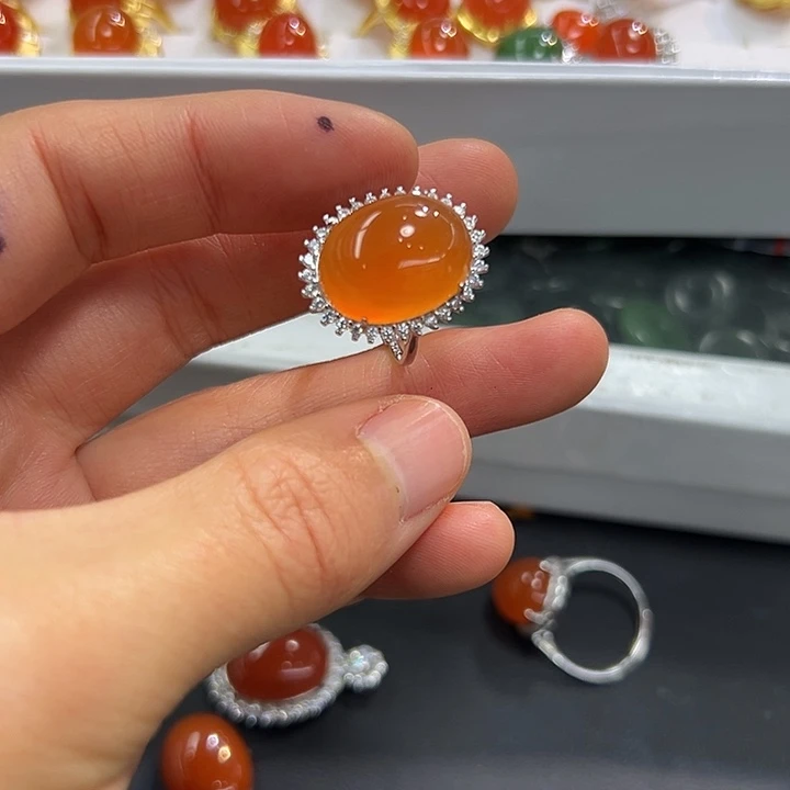 贴***号南红玛瑙银S925镶嵌戒指